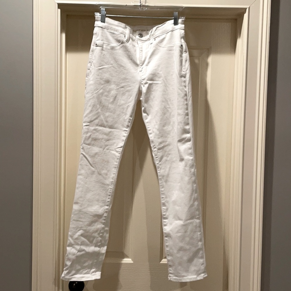 American Eagle. Hi-Rise Skinny. White.